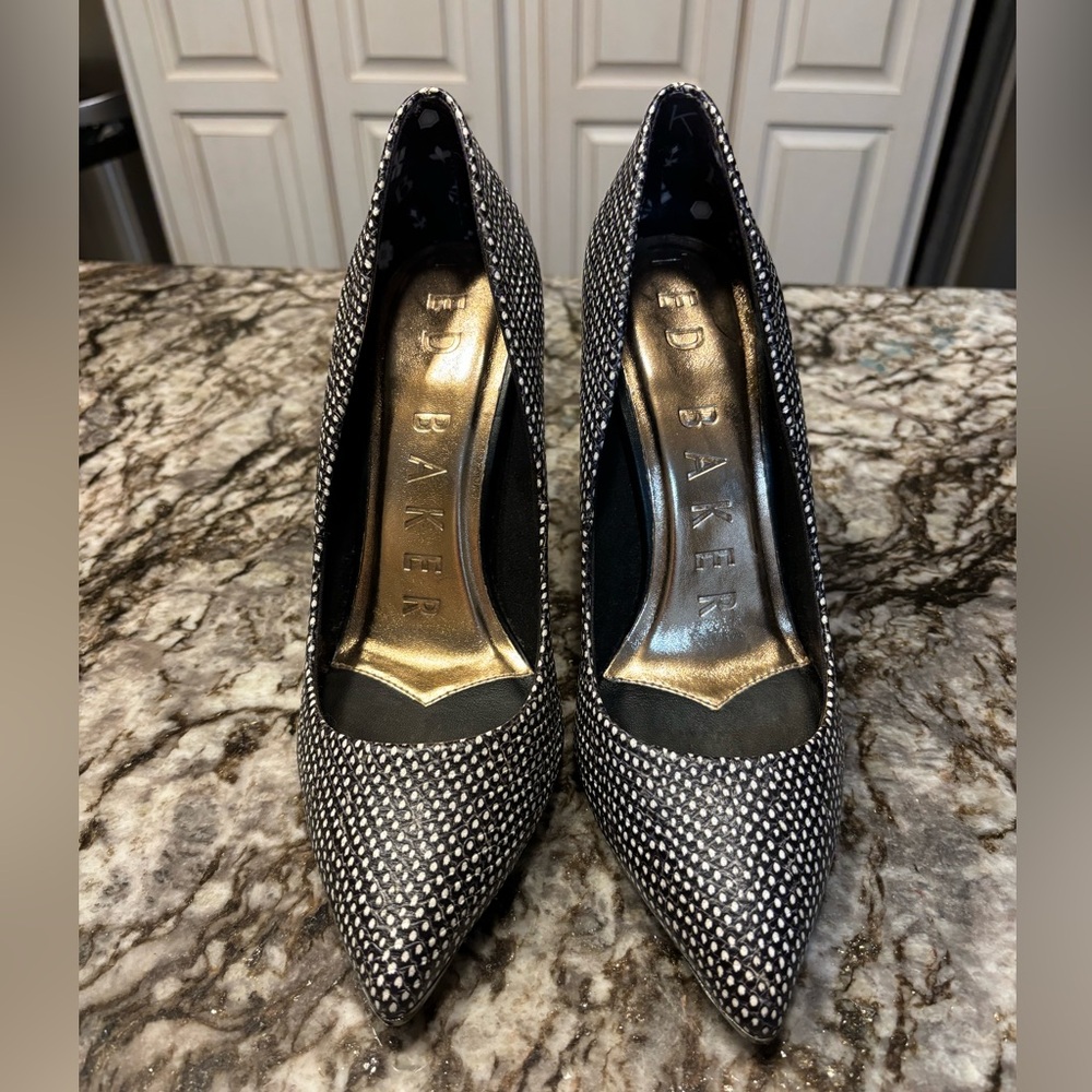 Ted Baker London Snakeskin-Embossed Leather
Pumps Size 40.  Colors black ivory.